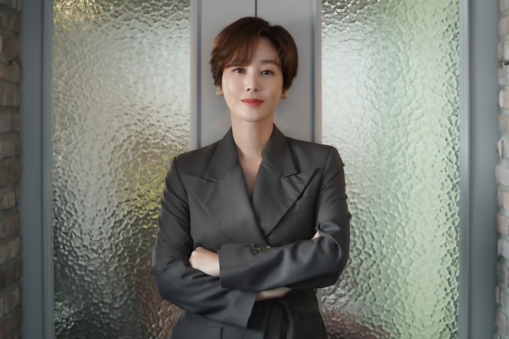 associate_pic