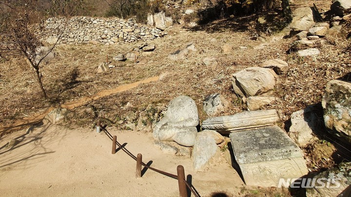 경주 남산 약수곡 제4사지