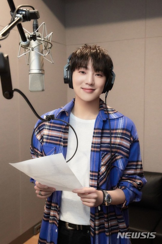 [서울=뉴시스] 그룹 '위너' 강승윤. (사진=YG 엔터테인먼트 제공) 2021.12.02 . photo@newsis.com