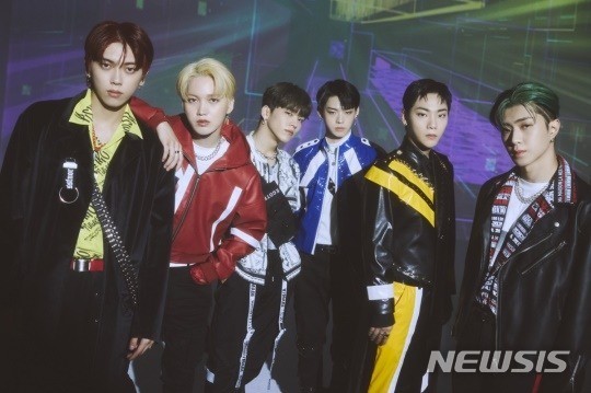 [서울=뉴시스]온앤오프 2021.12.03(사진=WM엔터테인먼트 제공) photo@newsis.com*재판매 및 DB 금지