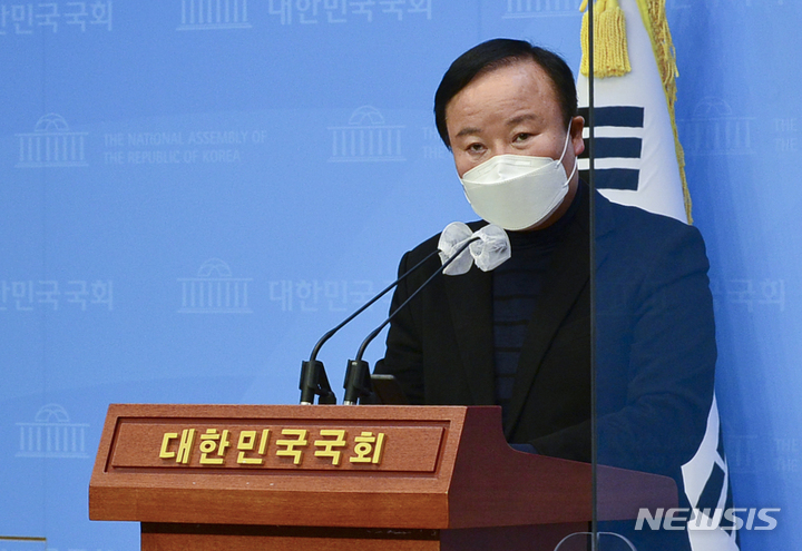 [서울=뉴시스] 최진석 기자 = 김재원 국민의힘 최고위원. (공동취재사진) 2021.12.05. photo@newsis.com