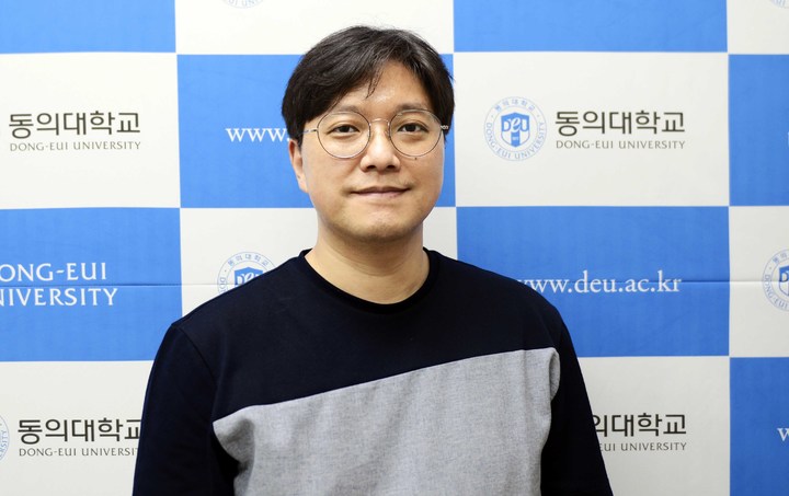associate_pic