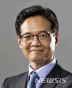 associate_pic