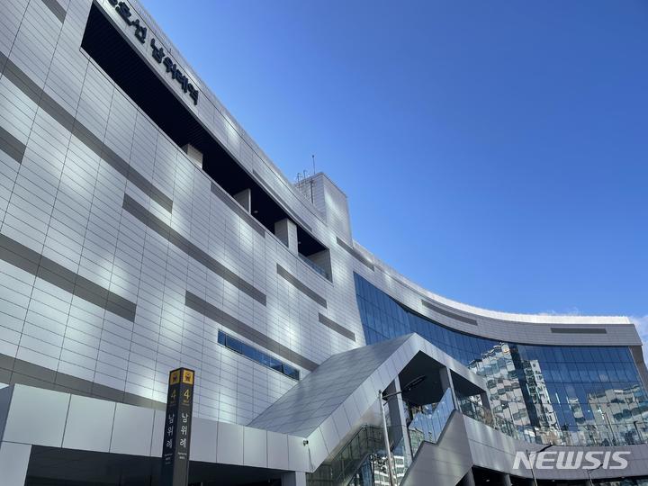 [성남=뉴시스]8호선 남위례역