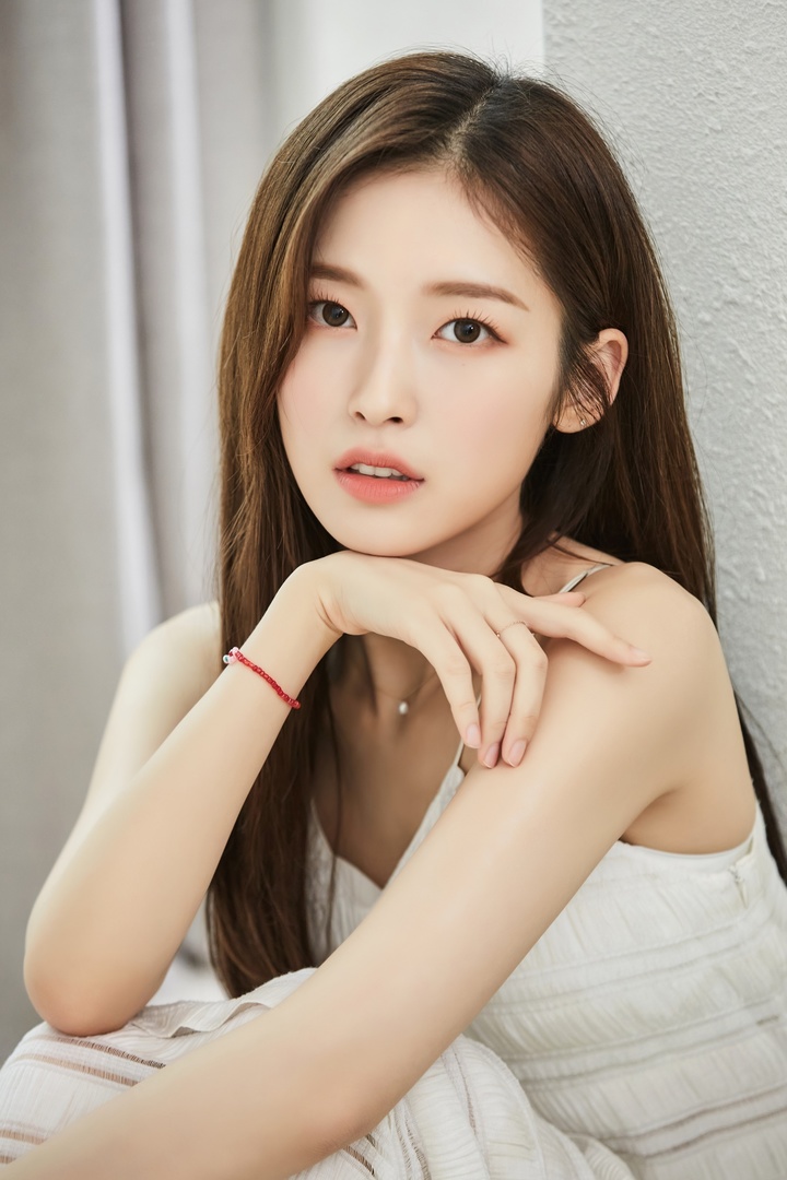 [서울=뉴시스] 오마이걸 아린. 2021.12.16. (사진= WM엔터테인먼트 제공) photo@newsis.com*재판매 및 DB 금지 *재판매 및 DB 금지