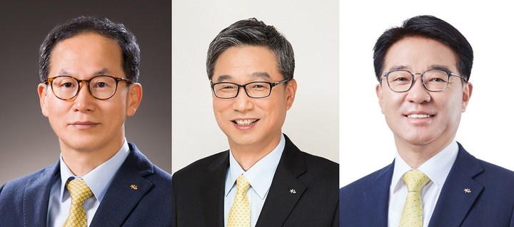 [서울=뉴시스] (사진 왼쪽부터) 양종희 KB금융지주 부회장, 부회장으로 승진 이동하는 허인 국민은행장·이동철 국민카드 대표. (사진=KB금융그룹 제공) 2021.12.16. photo@newsis.com *재판매 및 DB 금지