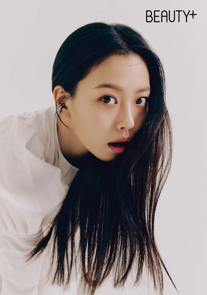 [서울=뉴시스] 고민시 "오로라같은 컬러 지닌 배우 되고파" 2021.12.22 (사진=뷰티쁠 제공) photo@newsis.com*재판매 및 DB 금지 *재판매 및 DB 금지