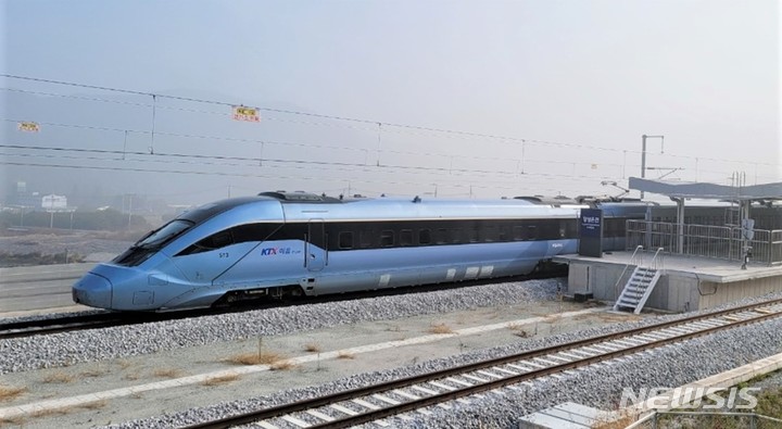 'KTX 타고 충주~판교 한번에'…직통열차 연말 개통