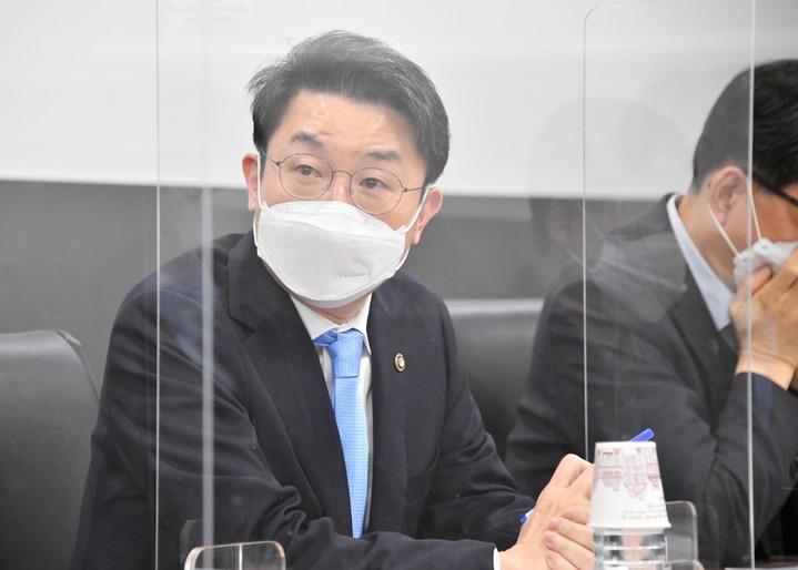 [서울=뉴시스] 이억원 기획재정부 차관. (사진=기획재정부 제공) 2021.12.24. photo@newsis.com *재판매 및 DB 금지