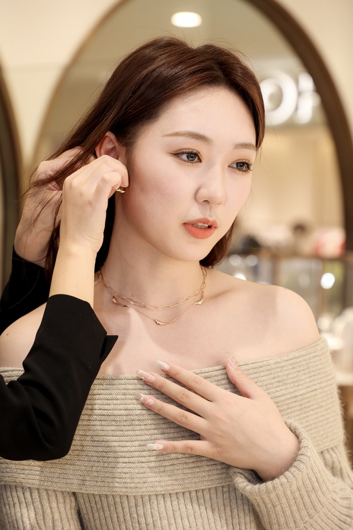 23일 중국 난징 '더지광장' 내 '디디에 두보' '매장 오픈 기념 행사에 참석한 VIP 고객 *재판매 및 DB 금지