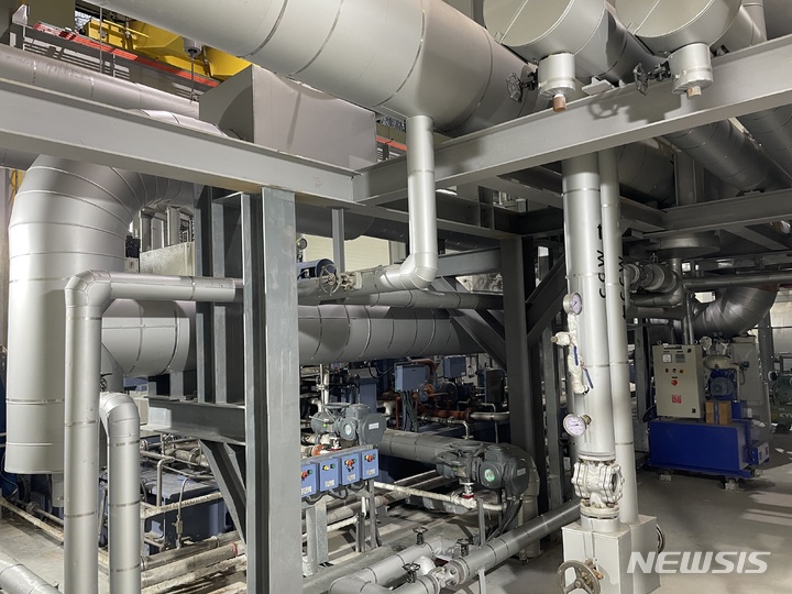  자원회수시설 폐열로 전력을 생산하는 설비. (사진제공=수원시)