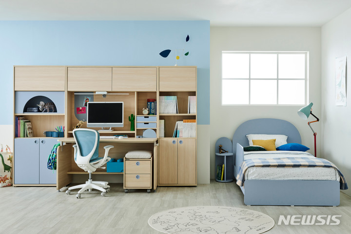 [서울=뉴시스] 한샘 자녀방 신제품 '코티'. (사진=한샘 제공) 2021.12.29. photo@newsis.com