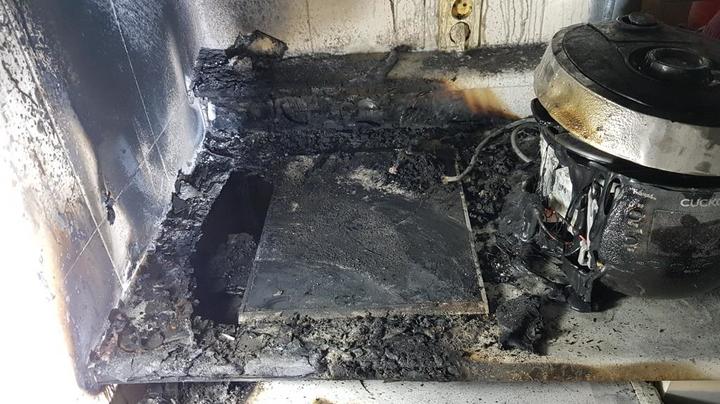 [서울=뉴시스] 전기레인지 화재 현장. photo@newsis.com *재판매 및 DB 금지