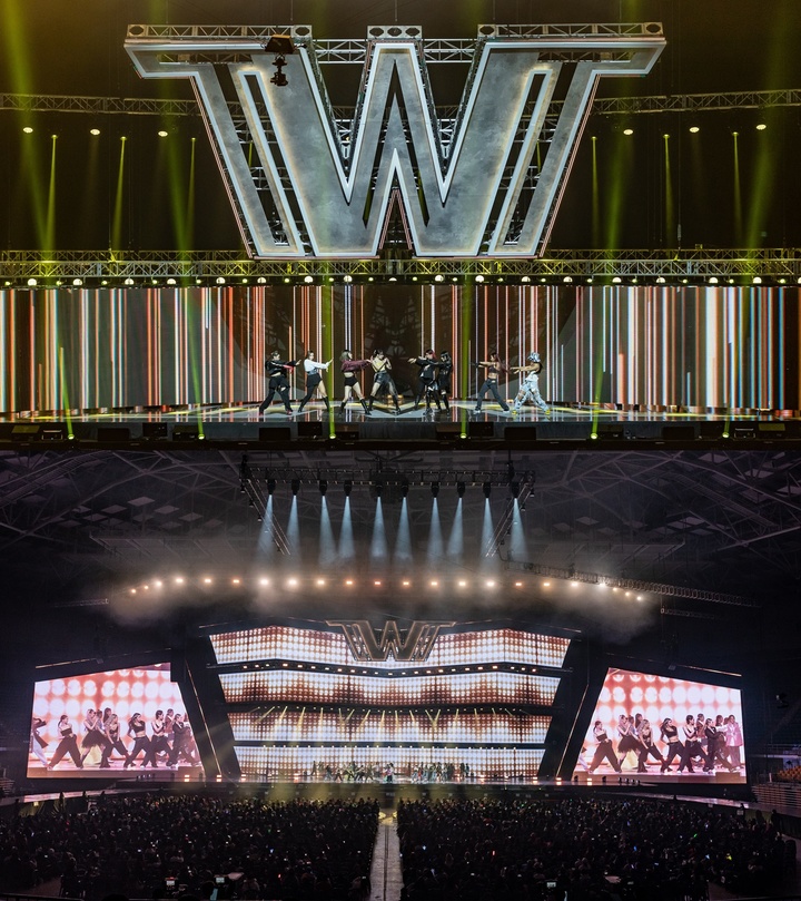 [서울=뉴시스] '스우파' 8크루, 서울 앵콜공연까지 성료하며 전국투어 대장정 마쳤다..."인생에서 절대 잊지 못할 소중한 기억" 2022.01.03 (사진=CJ ENM 제공) photo@newsis.com*재판매 및 DB 금지 *재판매 및 DB 금지