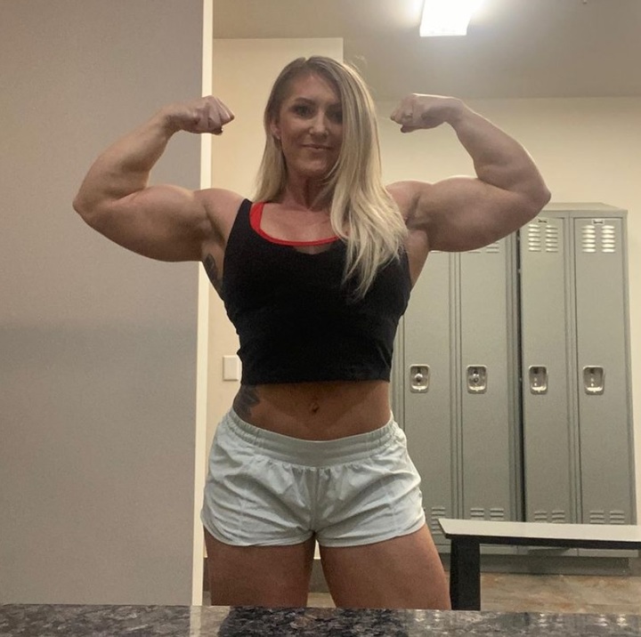 [서울=뉴시스]여성은 보디빌딩 호르몬으로 통하는 테스토스테론의 수치가 낮아 유청 단백질을 섭취하면 건강한 몸과 날씬한 근육을 발달시킬 수 있다. (사진= 뉴시스DB) 2022.09.05 *재판매 및 DB 금지