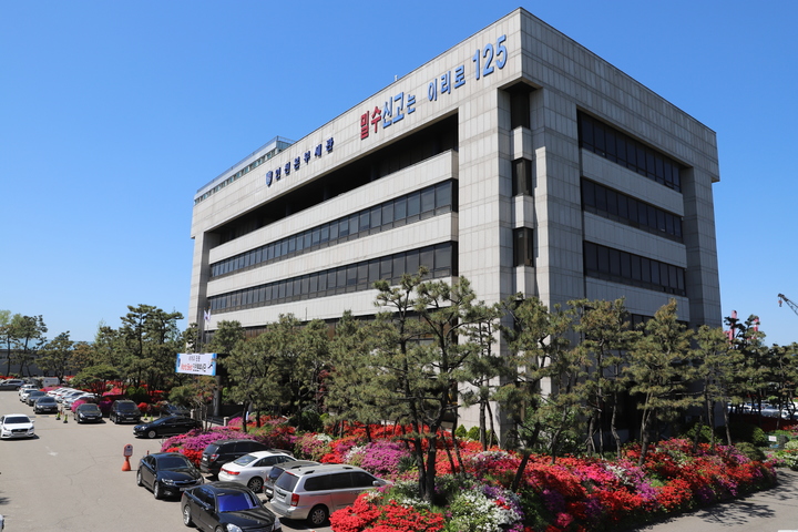 인천 11월 수·출입 모두 감소…"승용차·의약품 수출 늘어"