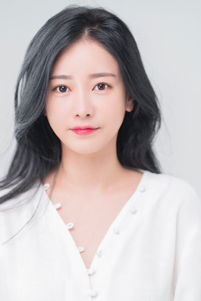 [서울=뉴시스] 티아라 출신 소연. 2022.01.18. (사진= 생각엔터테인먼트 제공) photo@newsis.com*재판매 및 DB 금지 *재판매 및 DB 금지