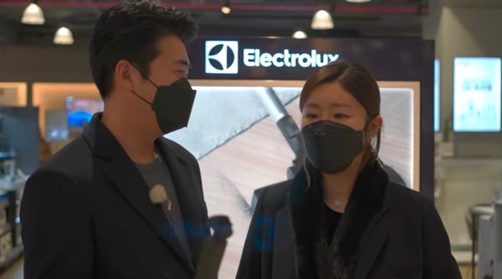 [서울=뉴시스] 장동민 부부 2021.01.20.(사진=장동민 유튜브 방송 캡처) photo@newsis.com&nbsp; *재판매 및 DB 금지