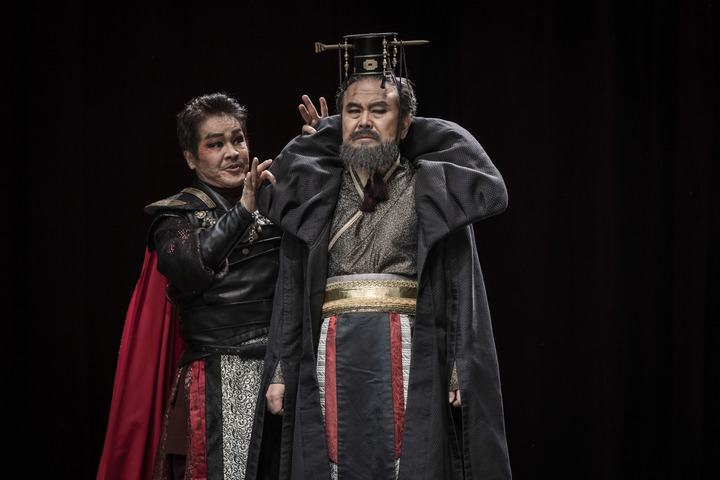 [서울=뉴시스]배우 박용수. 연극 '조씨고아, 복수의 씨앗' 공연 사진. (사진=국립극단 제공) 2022.01.22. photo@newsis.com *재판매 및 DB 금지