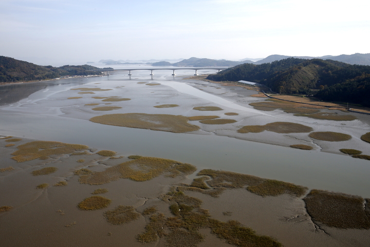 [보성=뉴시스] 전남 보성 여자만 갯벌. (사진 제공 = 전남 보성군) *재판매 및 DB 금지