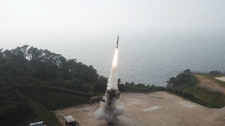 [서울=뉴시스]초음속순항미사일 1. 참고자료 발사직후. 2021.09.15. (사진=국방과학연구소 제공) *재판매 및 DB 금지