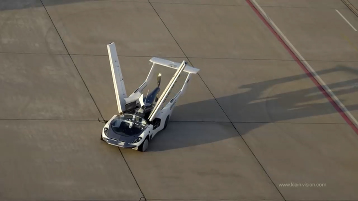 클레인 비전이 제작한 하늘을 나는 자동차 '에어카' . 출처: 유튜브 KleinVision *재판매 및 DB 금지