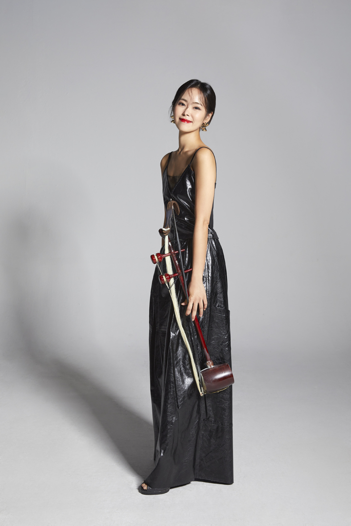 [서울=뉴시스]해금 연주자 천지윤. (사진=크레디아뮤직앤아티스트 제공) 2022.01.30. photo@newsis.com *재판매 및 DB 금지