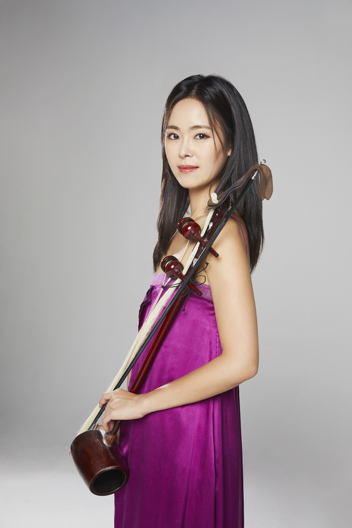 [서울=뉴시스]해금 연주자 천지윤. (사진=크레디아뮤직앤아티스트 제공) 2022.01.30. photo@newsis.com *재판매 및 DB 금지