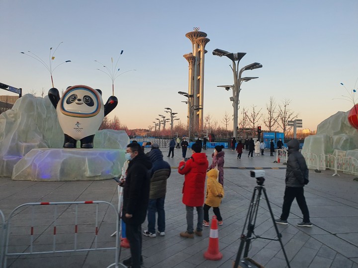 [베이징=뉴시스] 김주희 기자 = 2022 베이징동계올림픽 메인 미디어센터 앞 광장. *재판매 및 DB 금지