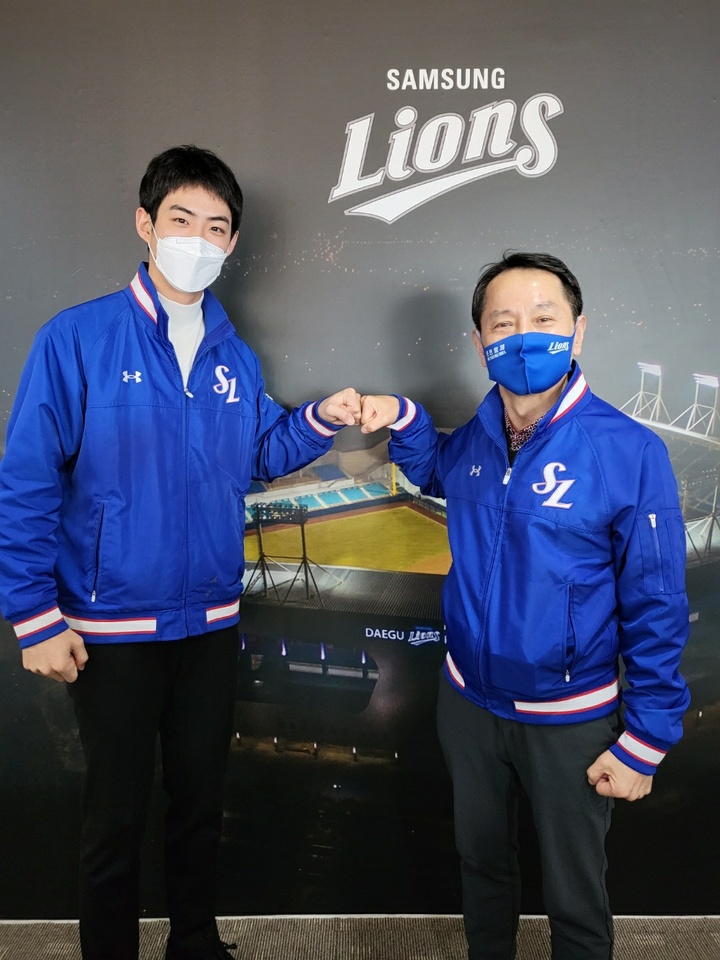 비FA 신분으로 삼성 라이온즈와 다년 계약 맺은 구자욱. (사진 = 삼성 라이온즈 제공) *재판매 및 DB 금지