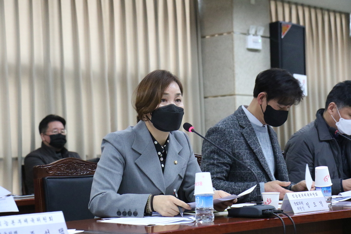 [전주=뉴시스] 더불어민주당 임오경 의원(직능본부 체육위원장·경기 광명시갑)이 4일 전북도체육회에서 정책간담회를 가졌다. photo@newsis.com *재판매 및 DB 금지