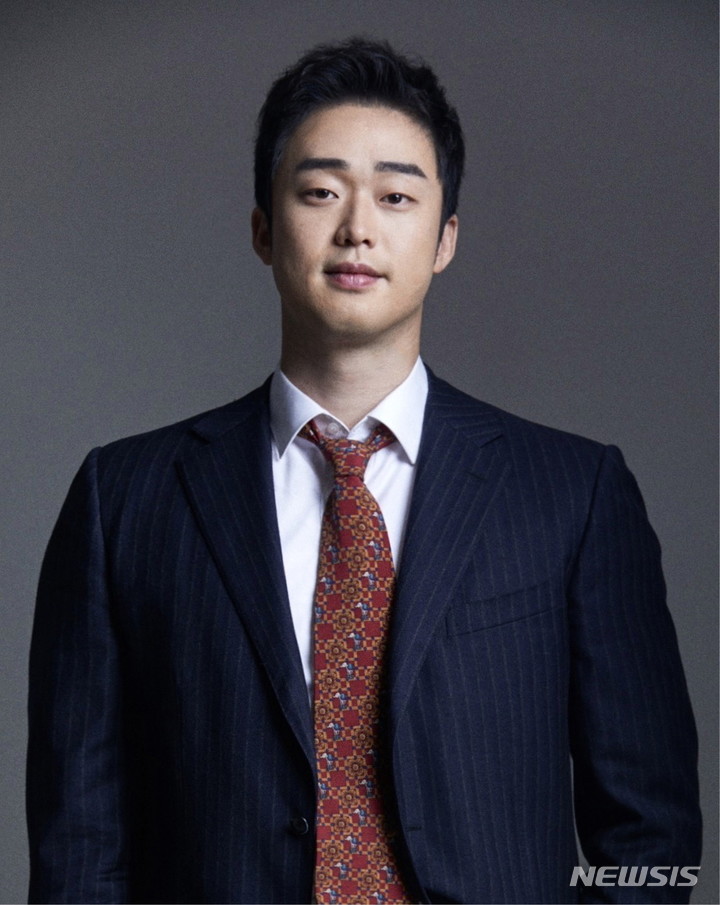 [서울=뉴시스] 팝페라가수 박종수. (사진=디지엔콤 제공) 2022.02.07. photo@newsis.com *재판매 및 DB 금지