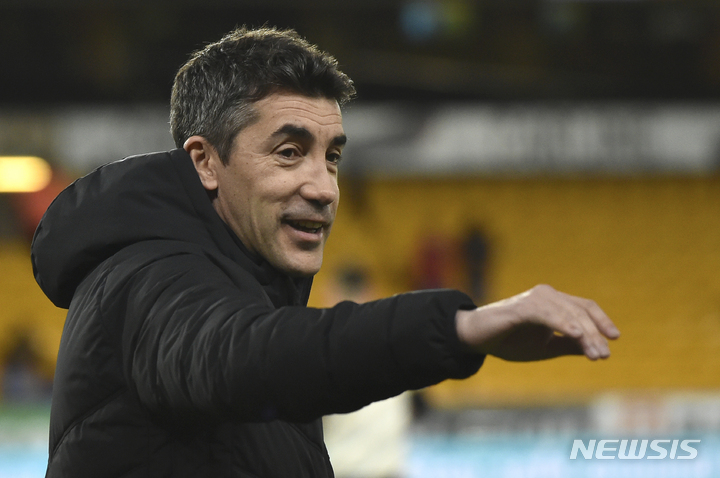 [울버햄튼(영국)=AP/뉴시스]브루누 라즈 감독