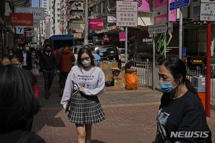 홍콩 코로나19 신규 1만8626명...누적 252만2836명