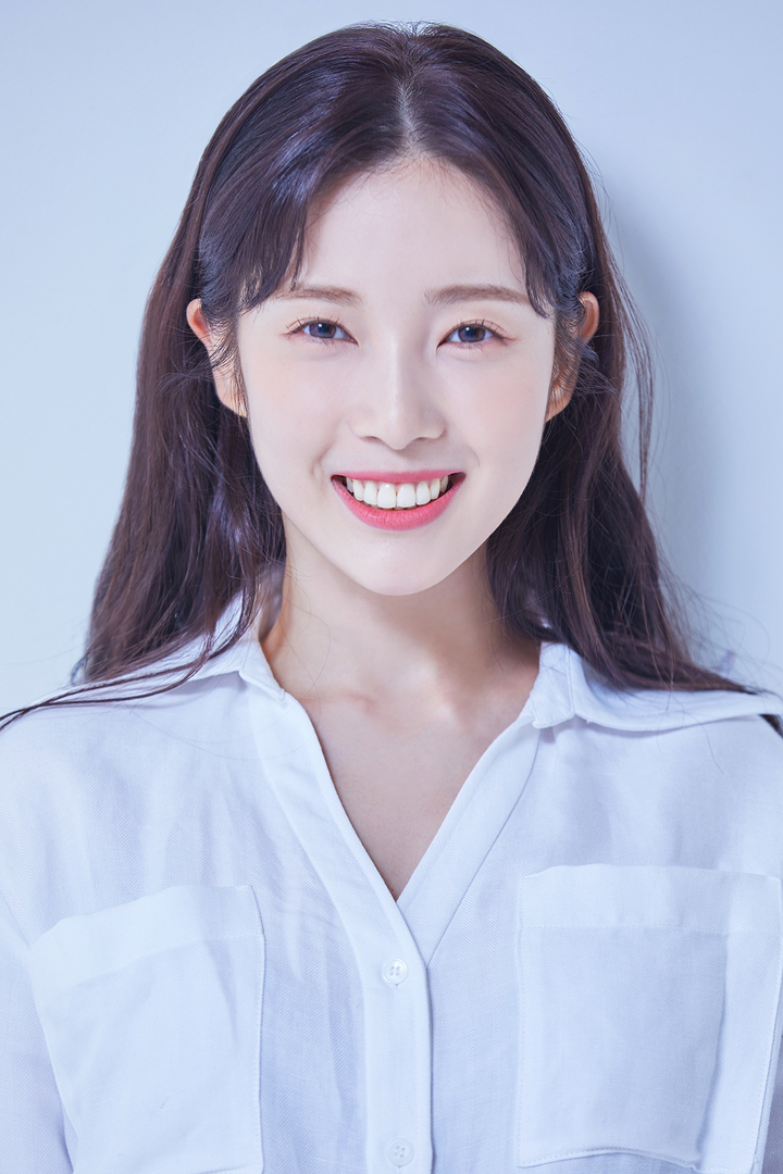 [서울=뉴시스] 윤채경. 2022.02.14. (사진 = DSP미디어 제공) photo@newsis.com*재판매 및 DB 금지 *재판매 및 DB 금지