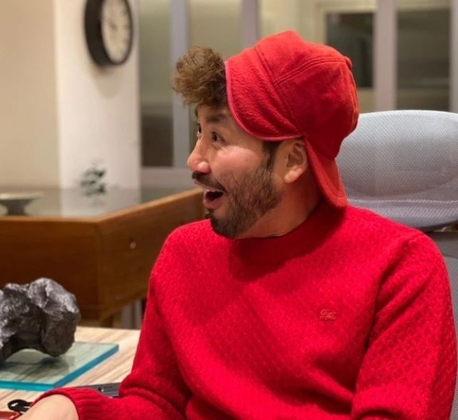 [서울=뉴시스] 노홍철 2022.02.14. (사진= 노홍철 인스타그램 제공) photo@newsis.com *재판매 및 DB 금지 *재판매 및 DB 금지