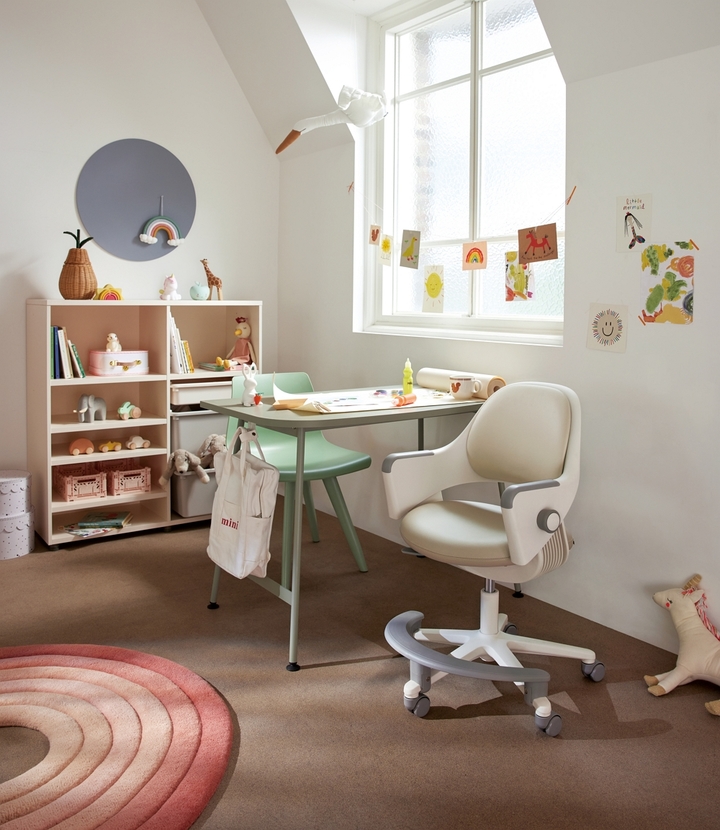 [서울=뉴시스] 시디즈 링고 소이밀크 색상 출시. (사진=시디즈 제공) 2022.2.16. photo@newsis.com *재판매 및 DB 금지