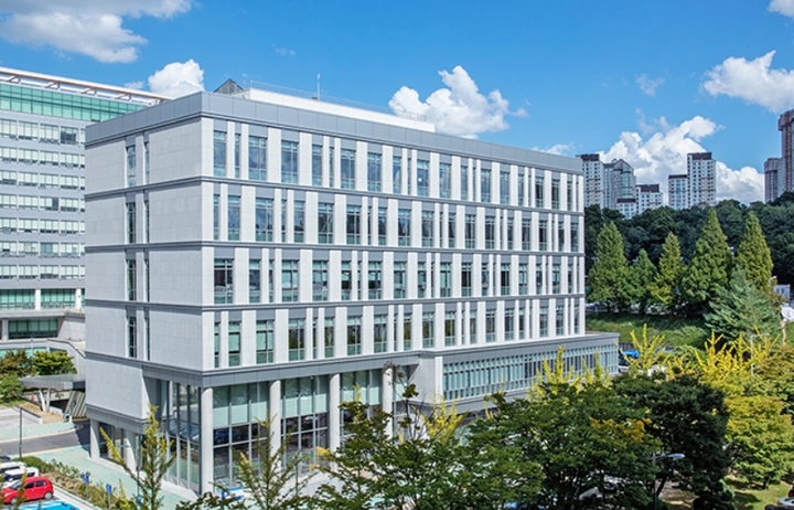 [수원=뉴시스] 아주대학교 간호대학 건물 전경. 2022.02.16. (사진=아주대 제공) *재판매 및 DB 금지