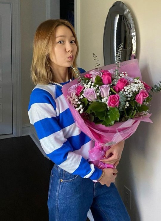 [서울=뉴시스] 이진 2021.02.17.(사진=이진 인스타그램) photo@newsis.com *재판매 및 DB 금지