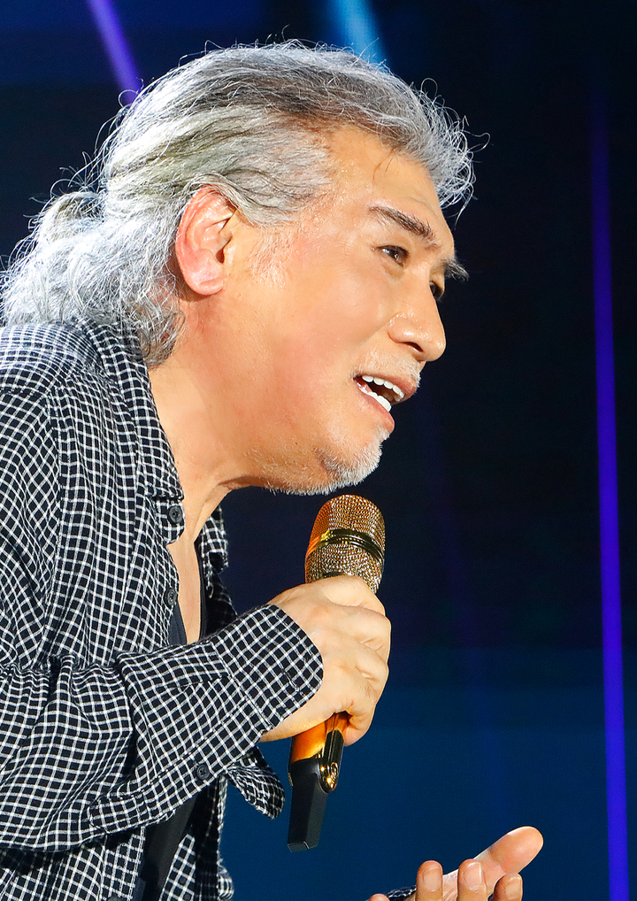 [서울=뉴시스] 나훈아. 2022.02.18. (사진 = 예아라 예소리 제공) photo@newsis.com*재판매 및 DB 금지 *재판매 및 DB 금지