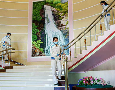 [서울=뉴시스] 창성은덕원에서. 2022.02.18. (사진=노동신문 누리집 갈무리) *재판매 및 DB 금지