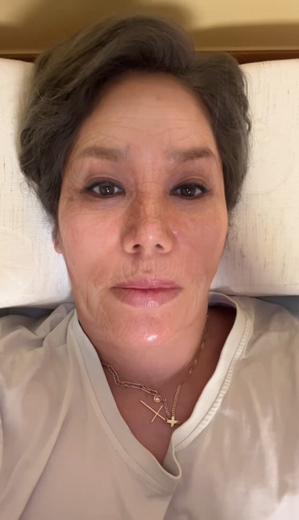 [서울=뉴시스] 김송 2021.02.22.(사진=김송 인스타그램) photo@newsis.com *재판매 및 DB 금지