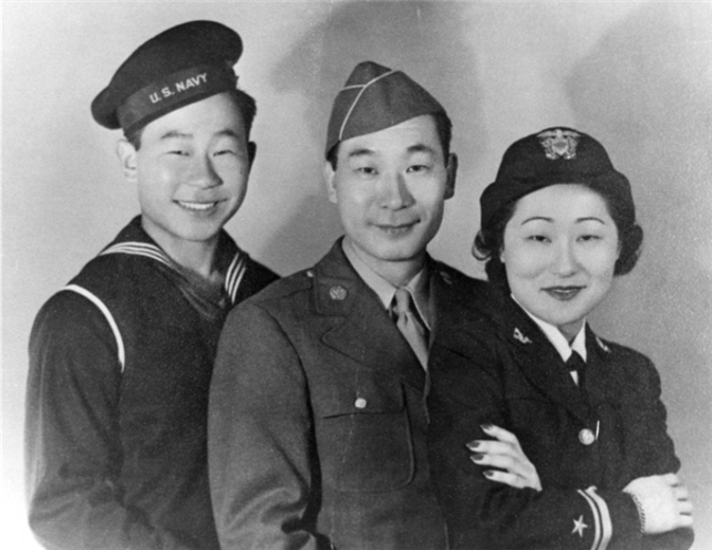 [서울=뉴시스] 국가보훈처는 지난달 26일 별세한 도산 안창호 선생 막내아들 안필영(Ralph Ahn) 선생의 유족에게 국가보훈처장 명의 조전을 보내 애도를 전했다고 2일 밝혔다. 왼쪽부터 안필영, 안필립, 안수산 선생. 2022.03.02. (사진=국가보훈처 제공) *재판매 및 DB 금지