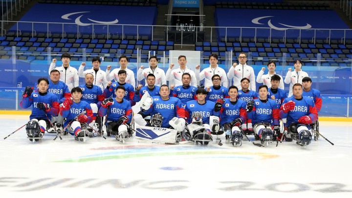 파라 아이스하키 대표팀. (사진 = 대한장애인체육회 제공) *재판매 및 DB 금지