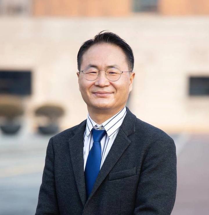 [수원=뉴시스] 송주명 경기도 민주주의학교 상임대표. 2022.03.08. (사진=경기도 민주주의학교 제공) *재판매 및 DB 금지