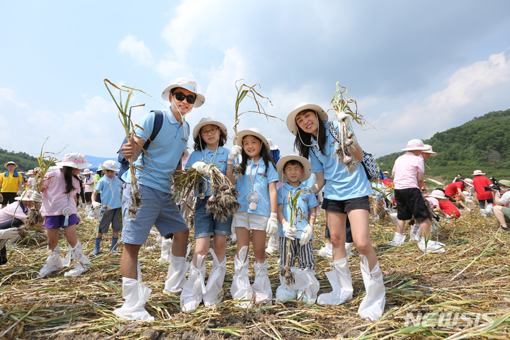 [장수브랜드 탄생비화] '롯데푸드 의성마늘햄' 맛의 비결 