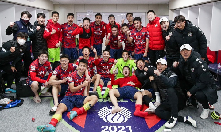  *재판매 및 DB 금지