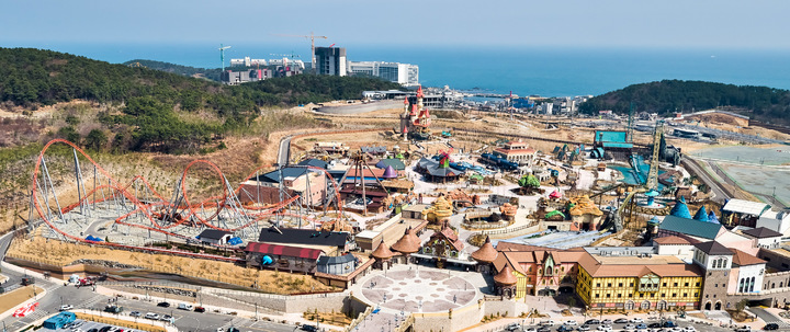 [부산=뉴시스] 롯데월드 어드벤처 부산 전경. (사진=롯데월드 부산 제공) 2022.03.17. photo@newsis.com *재판매 및 DB 금지 *재판매 및 DB 금지