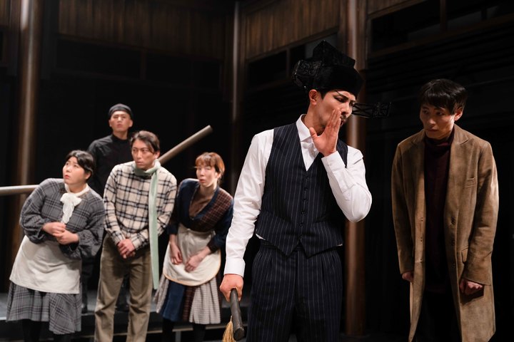 [서울=뉴시스]연극 '회란기' 공연사진. (사진=극공작소 마방진 제공) 2022.03.17. photo@newsis.com *재판매 및 DB 금지