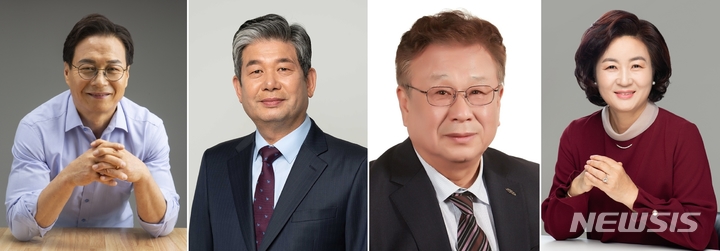 [인천=뉴시스] 김동영 기자 = 인천시교육감 보수 후보 이대형 인천교원단체총연합회장·최계운 인천대학교 명예교수·허훈 인천하이텍고등학교 교장·박승란 전 숭의초등학교 교장.(왼쪽부터) 